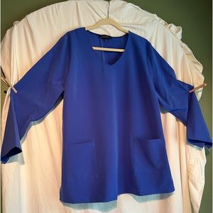 Eloquii Long Sleeve Scoop Neck Front Pockets Size 20